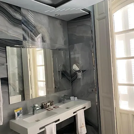 Casablanca Boutique Hotel 4*